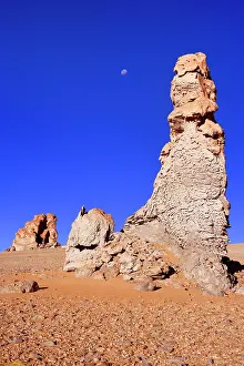 4300: Dali Rocks - wind and sand artfully sculpted rock