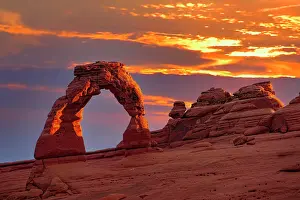 Arches: Delicate Arch rock at sunset, Arches National Park