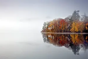 Derwent: Derwent Water - autumn colours reflected in water