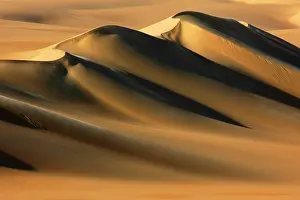 Ventures: Desert Dunes - big sandy sea