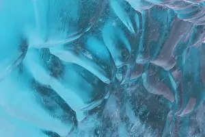 Regions: Details of an ice floe at Negribreen glacier - Storfjord