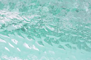 230820: Details of an ice floe at Waggonwaybreen glacier