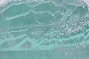 230820: Details of an ice floe at Waggonwaybreen glacier