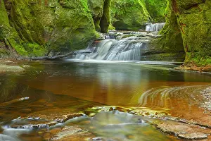 Pulpit: Devils Pulpit - water of Carnock Burn cascades over