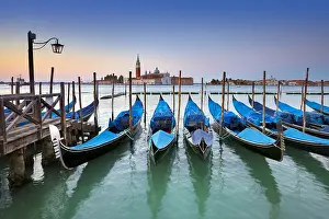 Adriatic: DIG, geography / travel, Italy, Venice, gondolas