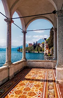 Retreat: DIG, geography / travel, Italy, The veranda of an
