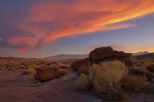 Ambience: DIG, geography / travel, USA, California, Owens