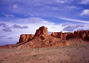 Excavations: Dinosaur sites: Flaming Cliffs, Gobi Desert, Mongolia