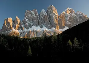 Dolomite: The Dolomites: the Geisler gruppe (up to 3000m)