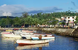 Ports: Dominican Republic - Port de Samana (Hispaniola)