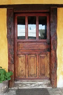 Wooden: Doors in the Hacienda San Agustin de Callo, a colonial