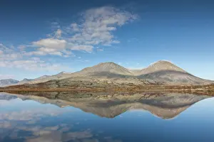 Oppland: Doralen autumn Mount Stygghoin reflection in lake Dorald