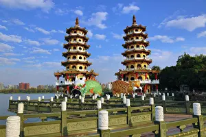 Tower: Dragon and Tiger Pagodas Temple at Lotus Pond in Kaohsiung