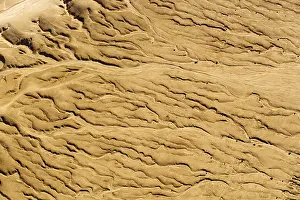 Visible: Drainage Patterns on the ancient Namib Plains -