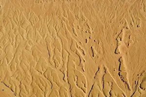 Drainage: Drainage patterns on the ancient plains of the Namib