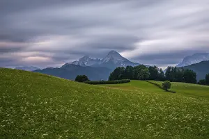 Peaks: Dramatic weather over the Alps in Berchtesgadener Land with a view of the Watzmann