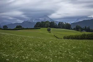 Peaks: Dramatic weather over the Alps in Berchtesgadener Land with a view of the Watzmann