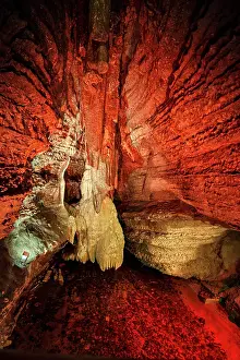 Dripstone: Dripstone cave, Erdmannshnhle, Hasler cave, Hasel