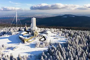 Mast: Drone shot, transmission mast of the Hessian radio