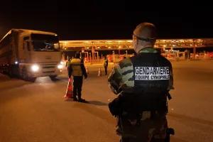 Trucks: For drugs during a traffic stop on the A8 - France
