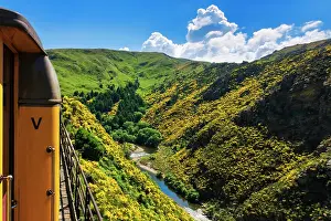 Hemisphere: Dunedin Railways tour of the Taieri Gorge, Otago