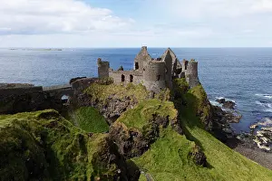 Eire: Dunluce Castle, Antrim Coast, County Antrim, Northern