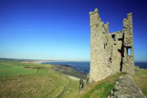 Dunstanburgh: Dunstanburgh Castle - Lilburn Tower and North Sea coastline