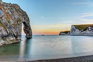 Devon: The Durdle Door, part of the Jurassic Coast in D