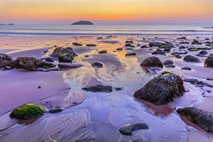 Berwick: East Lothian Coast - sandy beach and colourful reflections