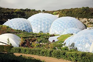Greenhouses: Eden Project - Biomes