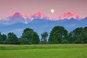 Eiger: Eiger, 3970 (m), Mnnch, 4107 m, Jungfrau, 4158 m