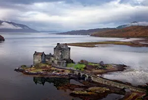 Lochs: Eilean Donan Castle - with view of Loch Alsh and