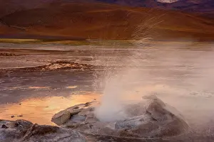 Tatio: El Tatio Geysers - geothermal field of hot springs