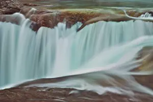 Converging: Elbow Falls