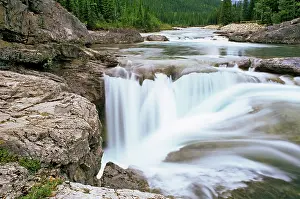 Cascading: Elbow Falls in the Elbow River near Bragg