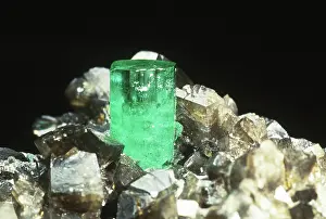 Beryl: Emerald in Calcite