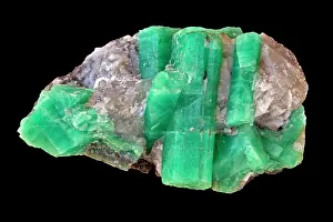 Valuable: Emerald - Green variety of Beryl - Be3Al2Si6O18