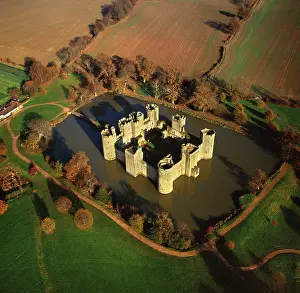 Moats: England - Aerial view, Bodiam Castle