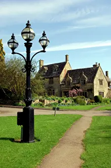 Thoroughfare: England - a Cotswold village thoroughfare on a