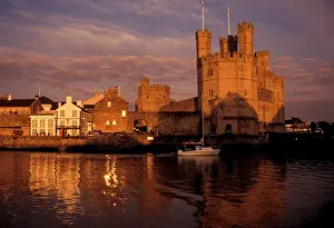 Turret: England, Wales. Caernarvon Castle