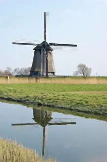 Dike: Enkhuizen, Netherlands, North Holland, West-Frisia