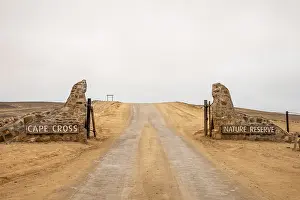 Seals: Entrance gate of Cape Cross Seal Reserve
