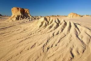 Lunette: Eroded pinnacles - of the lunette Walls of China