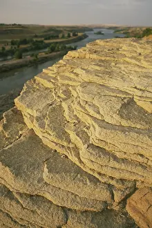 Flaking: Eroded Sandstone Outcrop