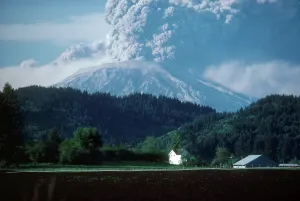 Smoking: Eruption of Mount St. Helens
