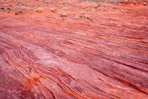 Overlapping: Escalante cross-bedding - intricately overlapping