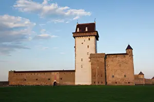Northeastern: Estonia, Northeastern Estonia, Narva, Narva