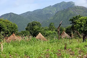 Surma: Ethiopia - Surma village