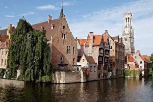 Kymri: Europe, Belgium, Bruges. Scenic Rozenhoedkaai