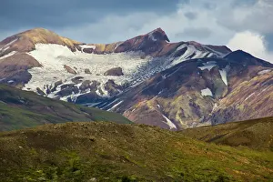 Thorsmork: Europe; Iceland; scenic landscape of mountains